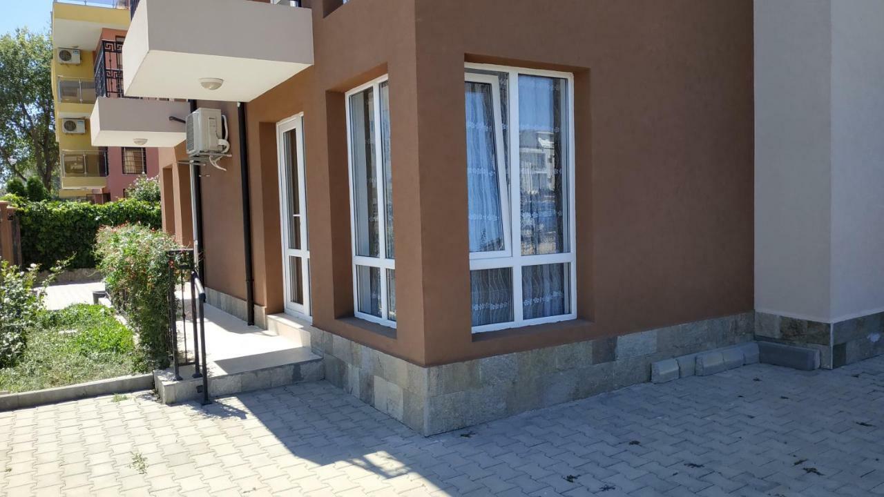 Ferienwohnung Complex Argo Rawda Exterior foto